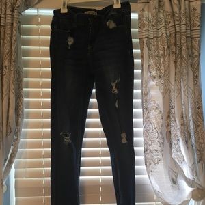 Distressed Skinny Jeans